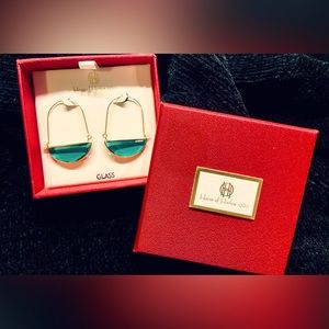 House of Harlow 1960 Glass Half Moon Dangle Green Glass Earrings NEW IN BOX